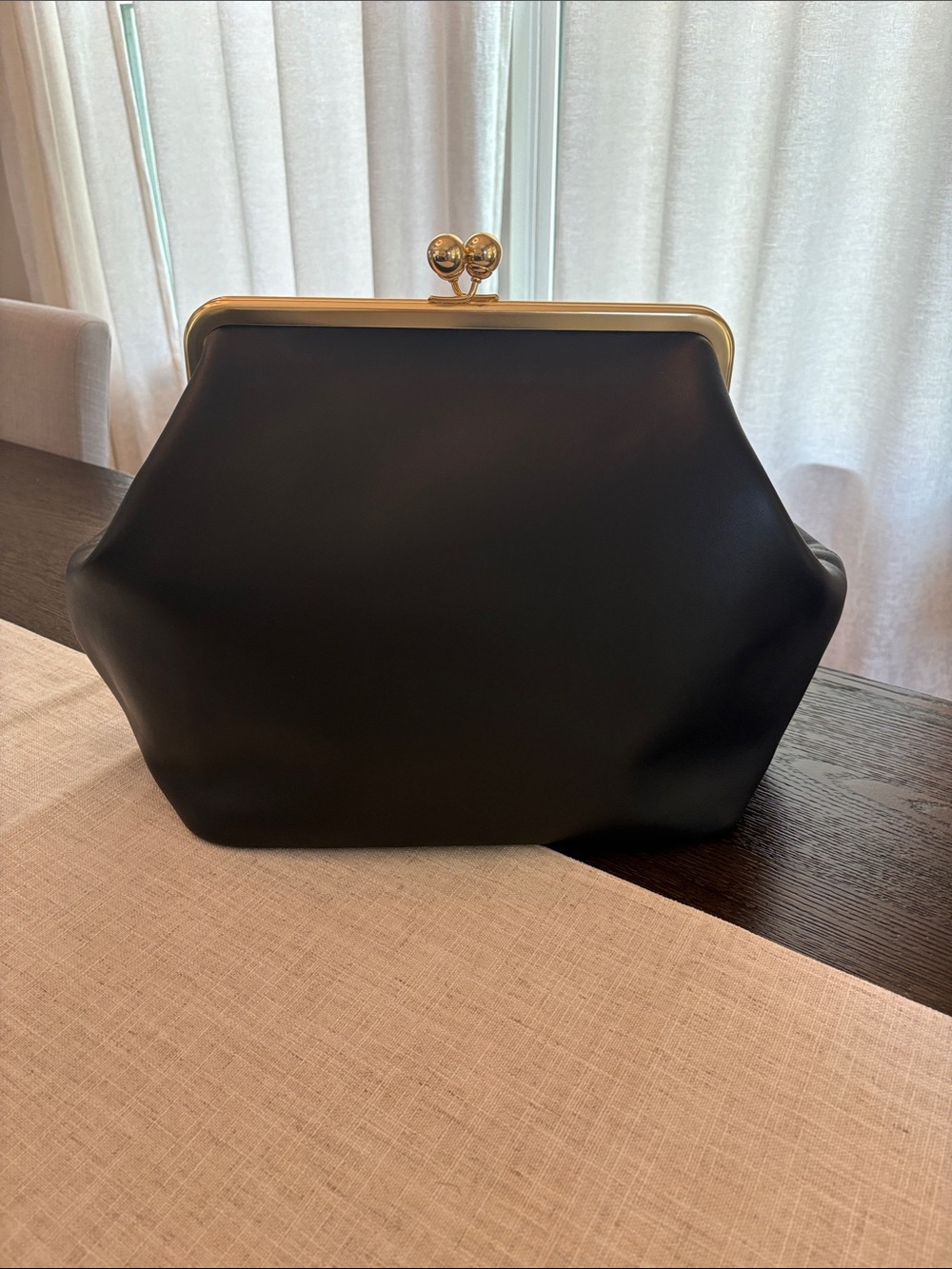 Coach Large Frame Kisslock in Black